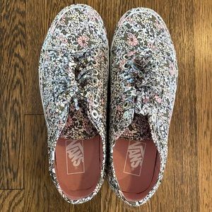 Women’s size 9.5 floral Old Skool Vans